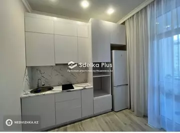 1-комнатная квартира, этаж 4 из 9, 38 м²