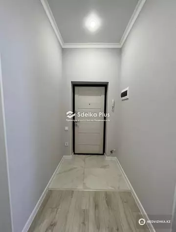 1-комнатная квартира, этаж 4 из 9, 38 м²