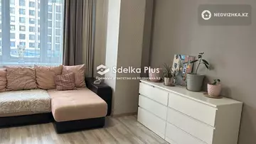 2-комнатная квартира, этаж 4 из 13, 60 м²