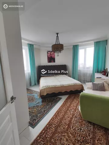 3-комнатная квартира, этаж 8 из 16, 110 м²