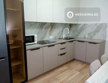 70 м², 2-комнатная квартира, этаж 4 из 9, 70 м², посуточно, изображение - 12