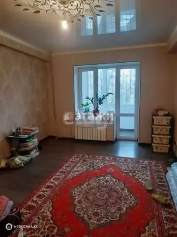 2-комнатная квартира, этаж 2 из 5, 49 м²