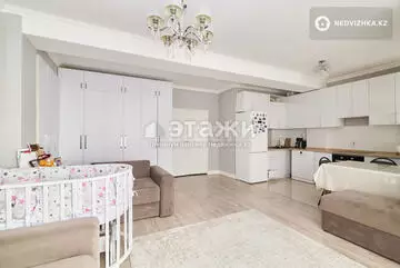 1-комнатная квартира, этаж 12 из 24, 45 м²