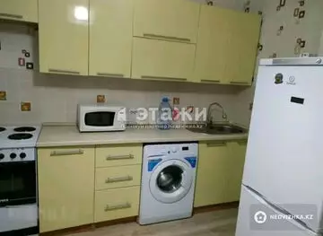 1-комнатная квартира, этаж 2 из 12, 37 м²