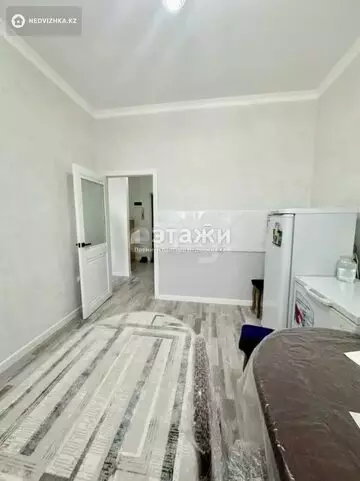 1-комнатная квартира, этаж 16 из 18, 41 м²