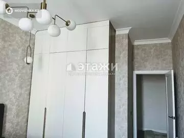 2-комнатная квартира, этаж 10 из 11, 64 м²