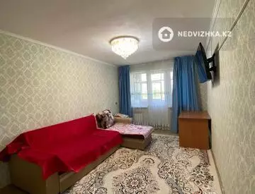 2-комнатная квартира, этаж 3 из 4, 40 м²