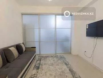 1-комнатная квартира, этаж 1 из 9, 24 м²