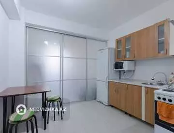 1-комнатная квартира, этаж 1 из 9, 24 м²