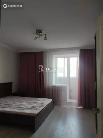 2-комнатная квартира, этаж 9 из 10, 71 м²