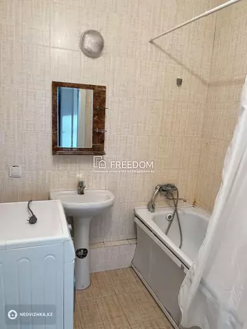 2-комнатная квартира, этаж 8 из 18, 68 м²