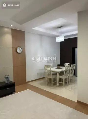 3-комнатная квартира, этаж 25 из 33, 95 м²