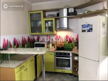 3-комнатная квартира, этаж 8 из 9, 79 м²