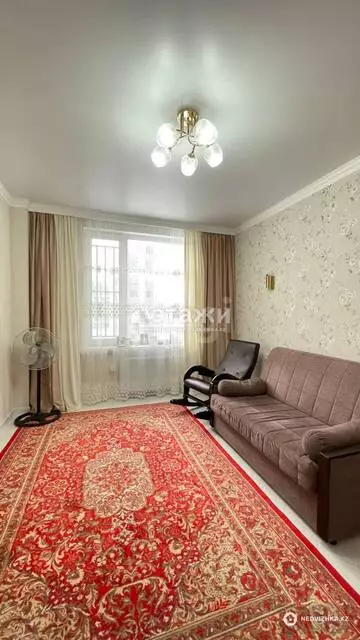 4-комнатная квартира, этаж 5 из 9, 108 м²