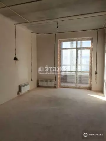 2-комнатная квартира, этаж 8 из 9, 53 м²