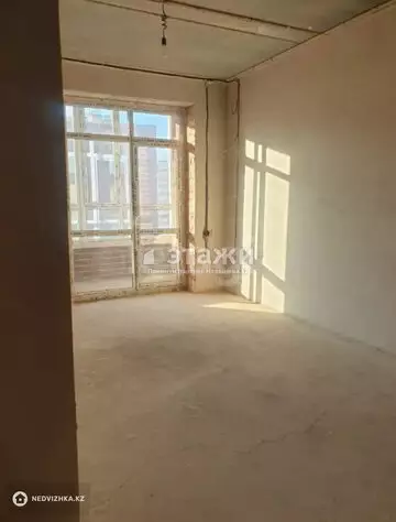 2-комнатная квартира, этаж 8 из 9, 53 м²