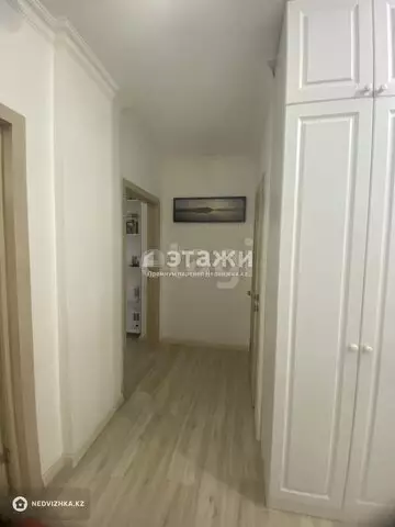 2-комнатная квартира, этаж 3 из 9, 76 м²