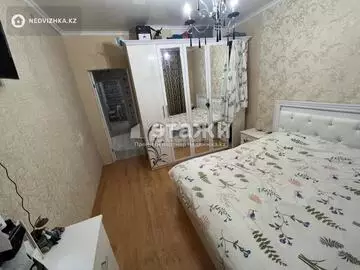 2-комнатная квартира, этаж 2 из 14, 76 м²