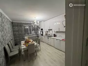 2-комнатная квартира, этаж 2 из 14, 76 м²