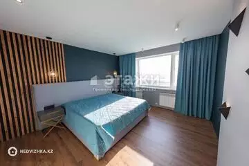 3-комнатная квартира, этаж 19 из 24, 100 м²