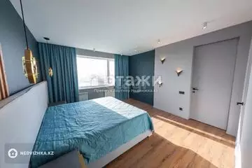 3-комнатная квартира, этаж 19 из 24, 100 м²