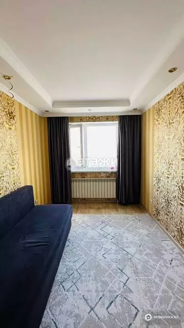 1-комнатная квартира, этаж 8 из 10, 32 м²