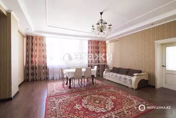 2-комнатная квартира, этаж 11 из 23, 80 м²