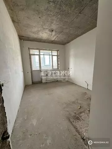 1-комнатная квартира, этаж 11 из 12, 49 м²