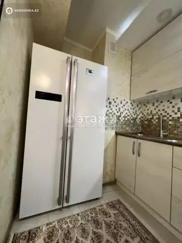 2-комнатная квартира, этаж 2 из 5, 44 м²