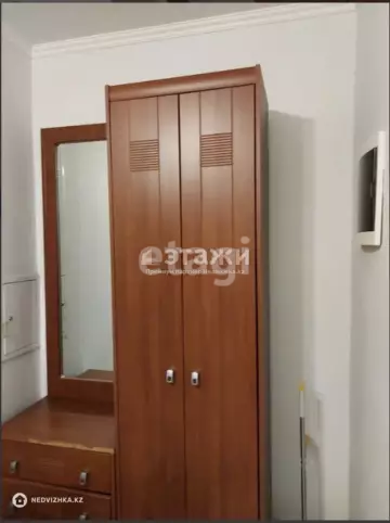 2-комнатная квартира, этаж 5 из 10, 56 м²