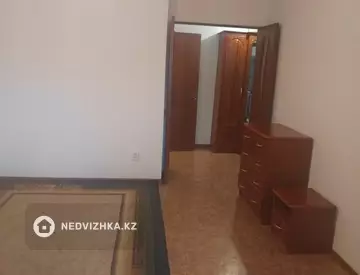 1-комнатная квартира, этаж 3 из 5, 40 м²