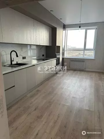 70 м², 2-комнатная квартира, этаж 2 из 4, 70 м², изображение - 2