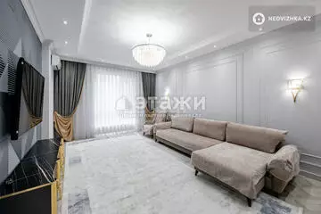 4-комнатная квартира, этаж 3 из 21, 139 м²