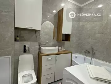 2-комнатная квартира, этаж 1 из 10, 58 м², посуточно