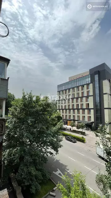 2-комнатная квартира, этаж 4 из 5, 44 м²