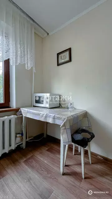 2-комнатная квартира, этаж 4 из 5, 44 м²