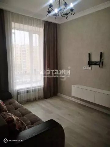 1-комнатная квартира, этаж 6 из 10, 33 м²