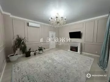 3-комнатная квартира, этаж 3 из 10, 101 м²