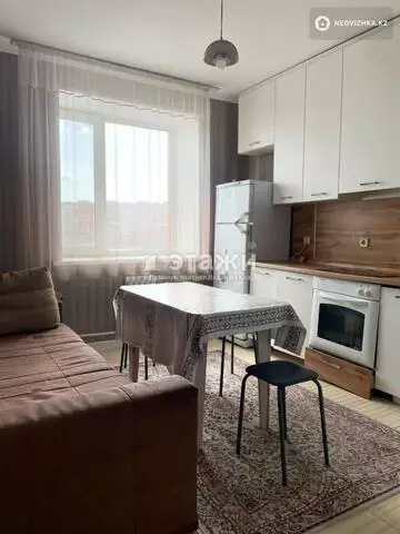 1-комнатная квартира, этаж 5 из 12, 42 м²