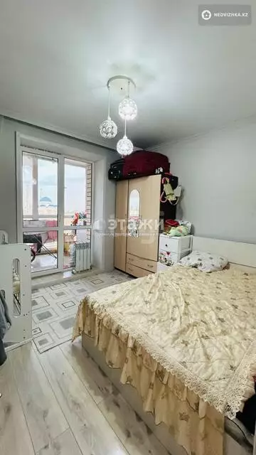 2-комнатная квартира, этаж 9 из 12, 38 м²