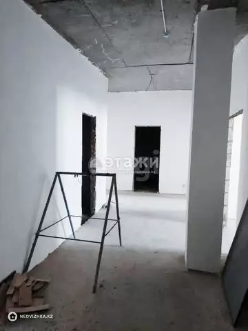 3-комнатная квартира, этаж 12 из 12, 125 м²