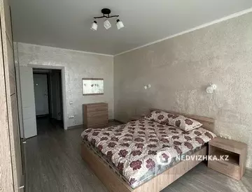 2-комнатная квартира, этаж 6 из 13, 60 м², на длительный срок