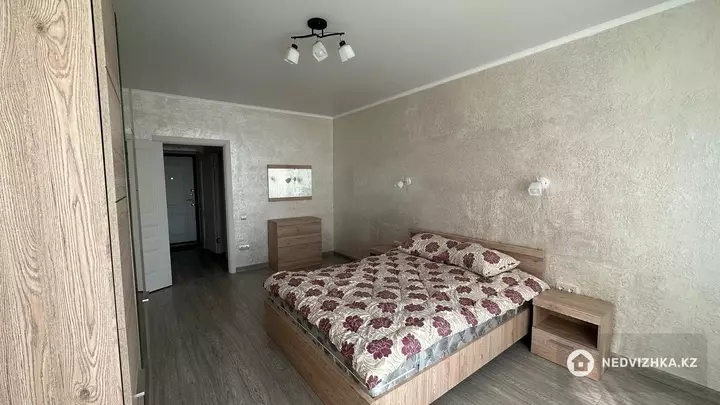 60 м², 2-комнатная квартира, этаж 6 из 13, 60 м², на длительный срок, изображение - 1
