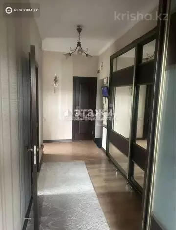 3-комнатная квартира, этаж 3 из 4, 88 м²