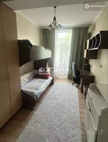 3-комнатная квартира, этаж 3 из 4, 88 м²