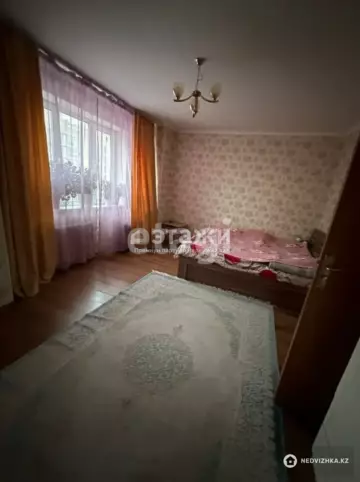 3-комнатная квартира, этаж 2 из 9, 80 м²