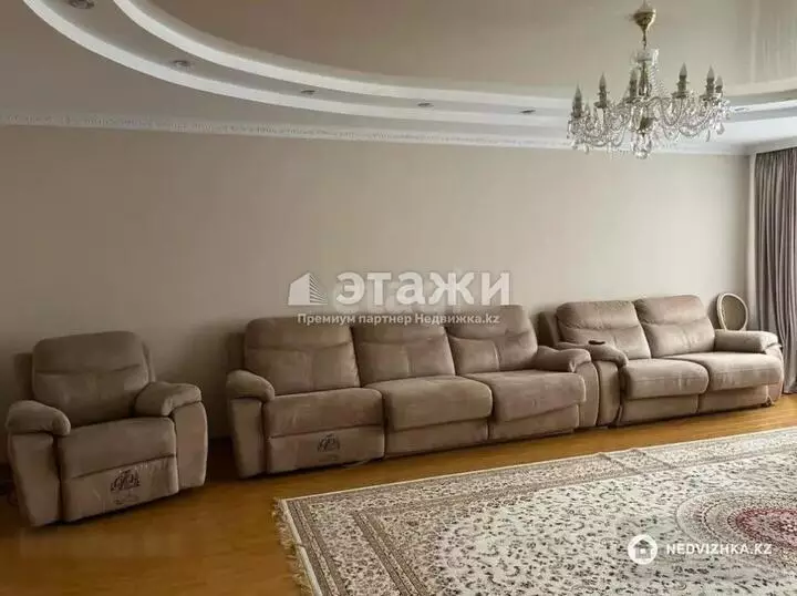 145.6 м², 4-комнатная квартира, этаж 9 из 9, 146 м², изображение - 1