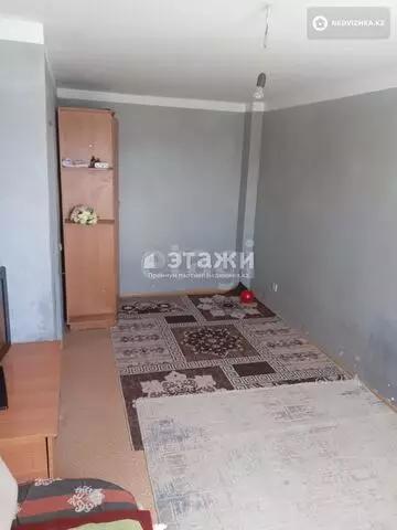 1-комнатная квартира, этаж 8 из 12, 35 м²