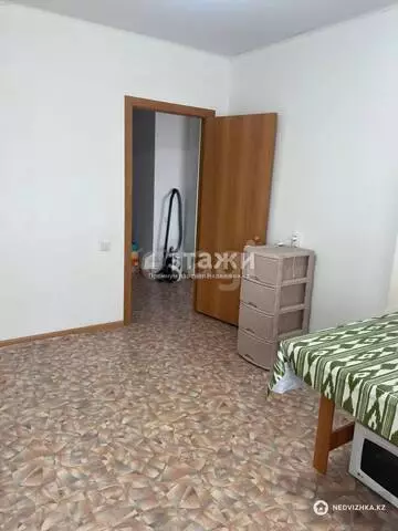 1-комнатная квартира, этаж 10 из 12, 43 м²