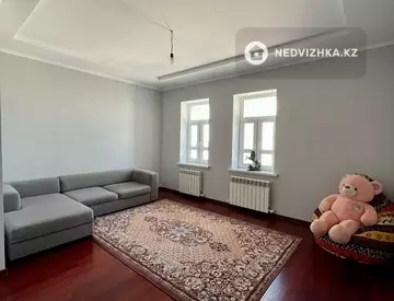 670 м², 11-комнатный дом, 10 соток, 670 м², изображение - 11